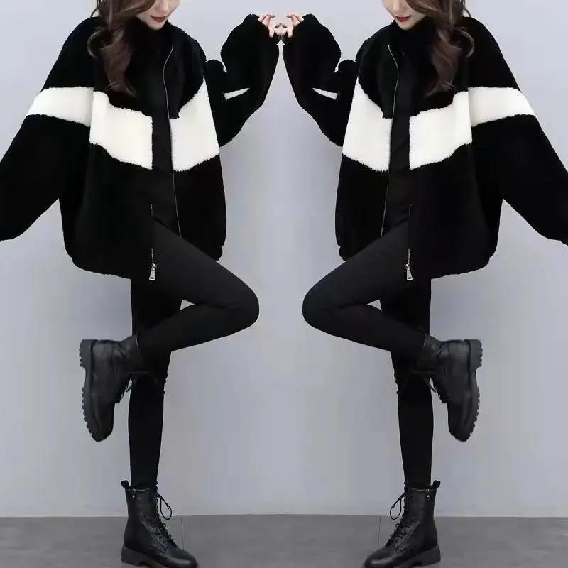 Women's Plush Korean-Style Loose Coat: Spliced, Thickened, for Autumn & Winter Fashion 2023