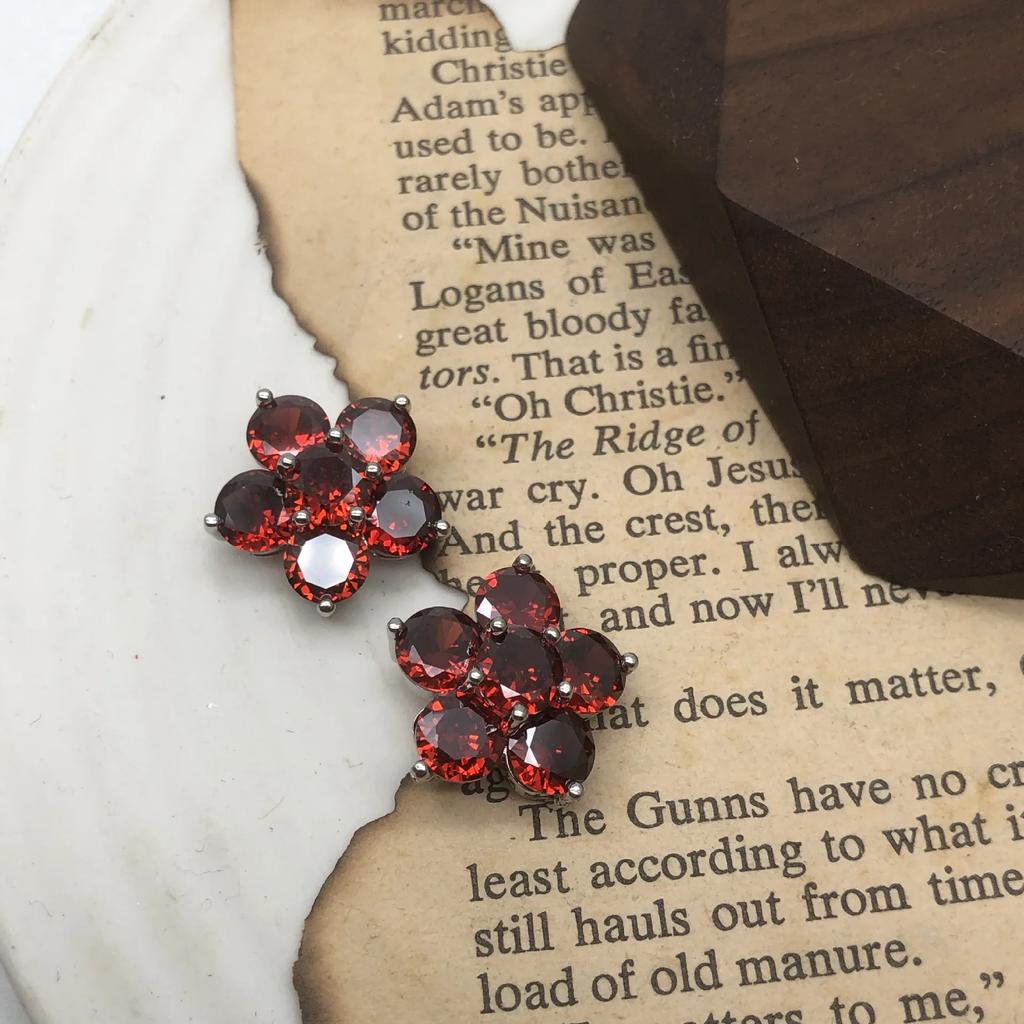 5pcs/lot Flower Crystal Buttons Cubic Zirconia Button for Clothes Decorative CZ Sewing Buttons for Cashmere Knit Cardigan