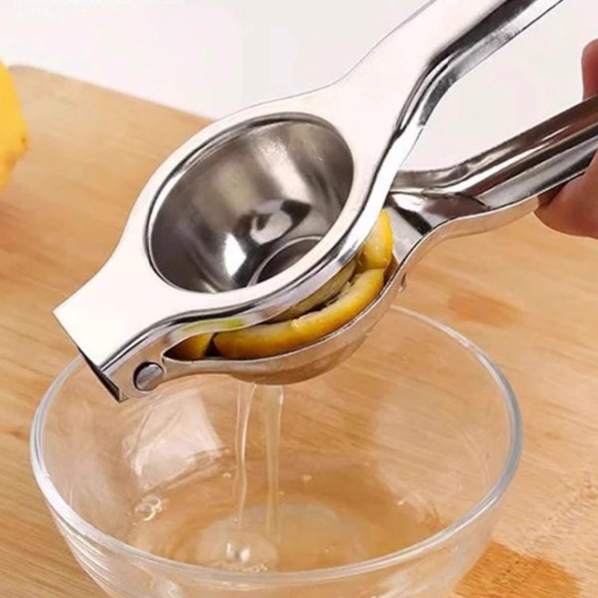 Stainless Steel Handheld Juicer for Lemons and Oranges