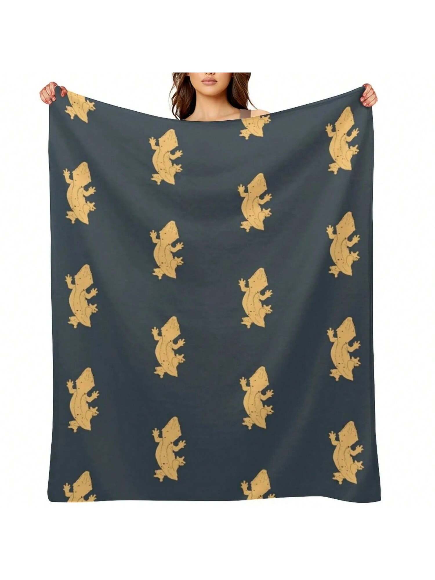 Crested Gecko With Frog Butt - Charcoal Throw Blanket Decorative Soft Beds Weighted Sofa Blankets 75X95CM