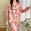 Dames pyjama met lange mouwen en vest
