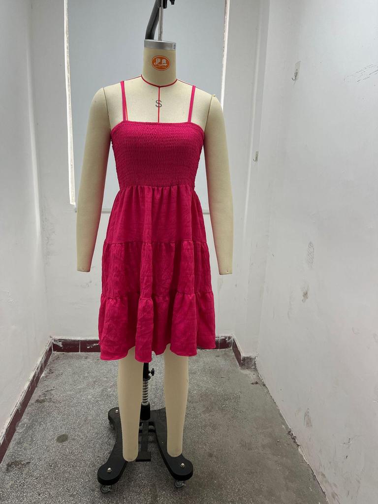 2024 Damen One-Shoulder Dünne Träger Texturiertes Kleid - Einfarbige, Vielseitiger Sommerstil