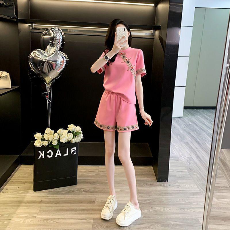 

Women s Summer Embroidered Sportswear Set - Short Sleeve Top & Slimming Pants Fashion Two-Piece M [Recommended 80-100 lbs]