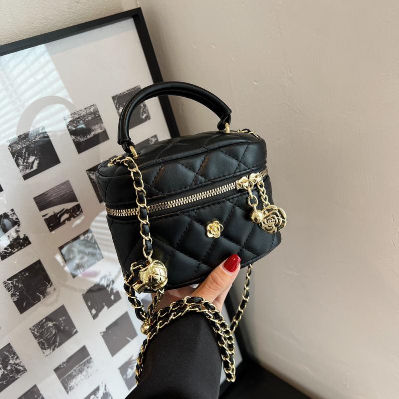 Mini small bag new diamond lattice chain bag Internet celebrity popular crossbody bag portable bucket bag