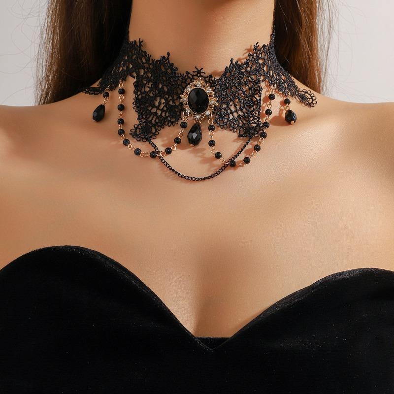 Übertriebene Schwarze Kristallspitze Halskette Damen, Trendige Personalisierte Schlüsselbeinkette