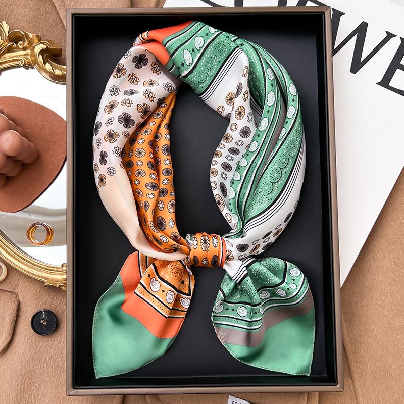 Small square scarf silk scarf women's spring and autumn matching shirt work professional wear neck protection scarf thin scarf scarf yarn 71x71