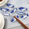 9 pièces Support de baguettes en céramique Mignon poisson bleu Porte-ustensiles Support de cuillère de restaurant Style japonais Support de baguettes à sushi pour table