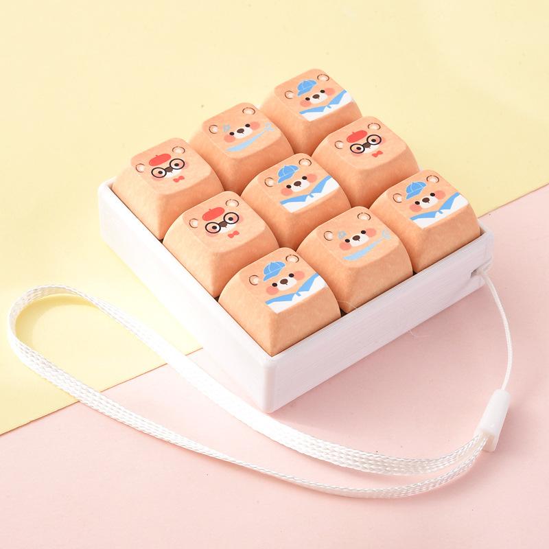 Fun Christmas Animal 9-Key Keyboard Stress Relief Toy Fidget Pendant Portable Bag Decor for Killing Time Waiting In Lines