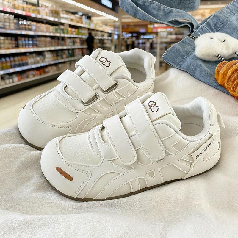 Velcro Flat-soled German Training Shoes Women's Spring and Autumn 2025 New Little White Shoes Casual Sports Shoes Board Shoes Forrest Gump Shoes
