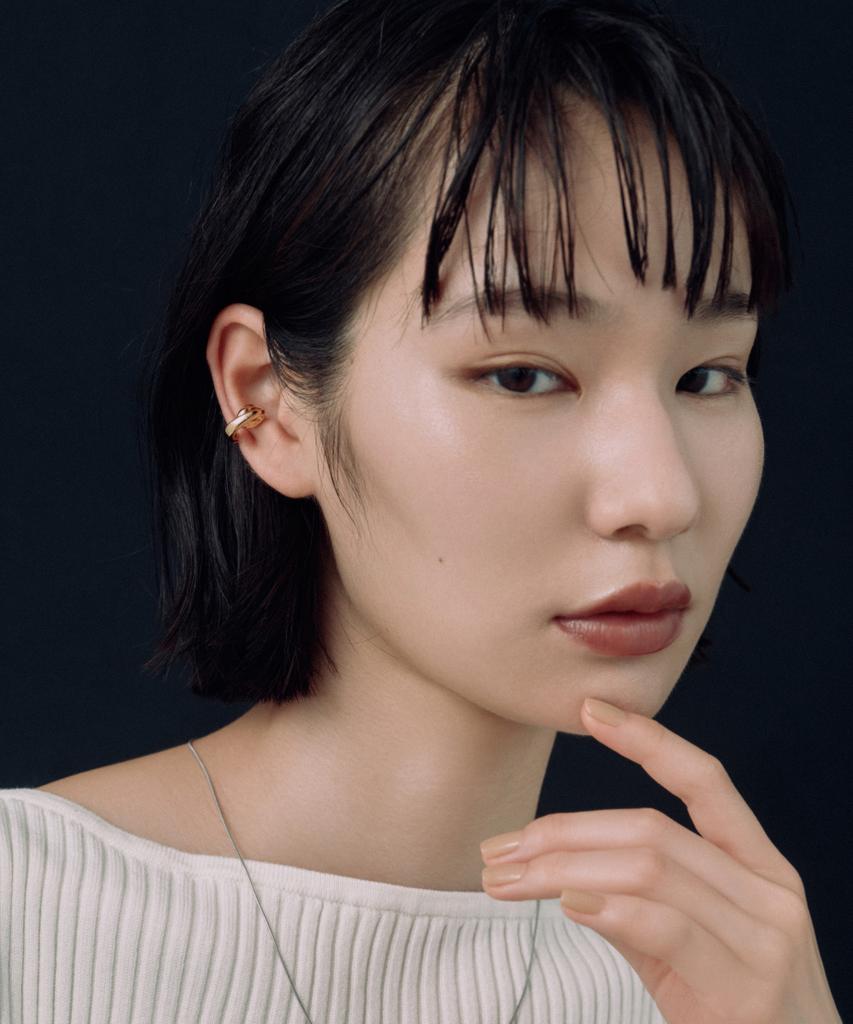 Novice Tokyo Spiral Open Hoop Ear Cuff / Gold