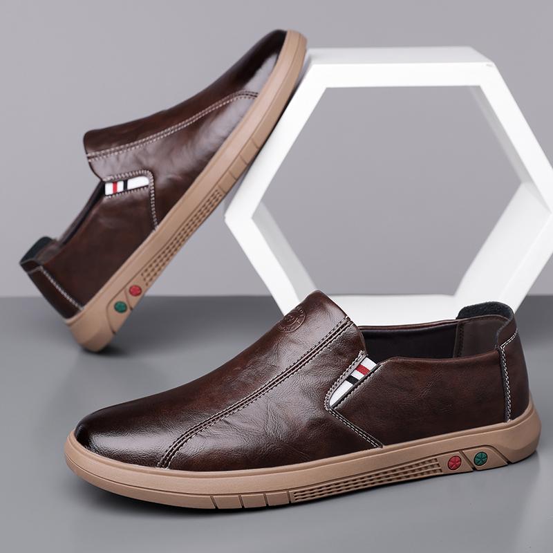 Men's Brand High Quality Round Headed Slip on Leather Shoes Flat Bottomed Handmade Soft Comfortable Fashionable Leisure Loafers
