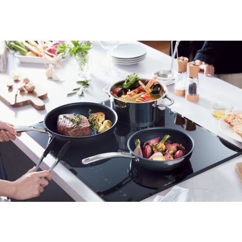 Alfi STRAHL LIGHT Aluminum Frying Pan, 26cm, Black, AFFB-026 BK