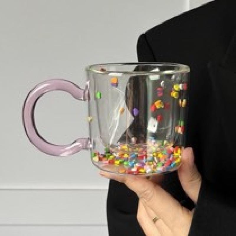 

Cute Flowing Heart Double-Walled Glass Cup