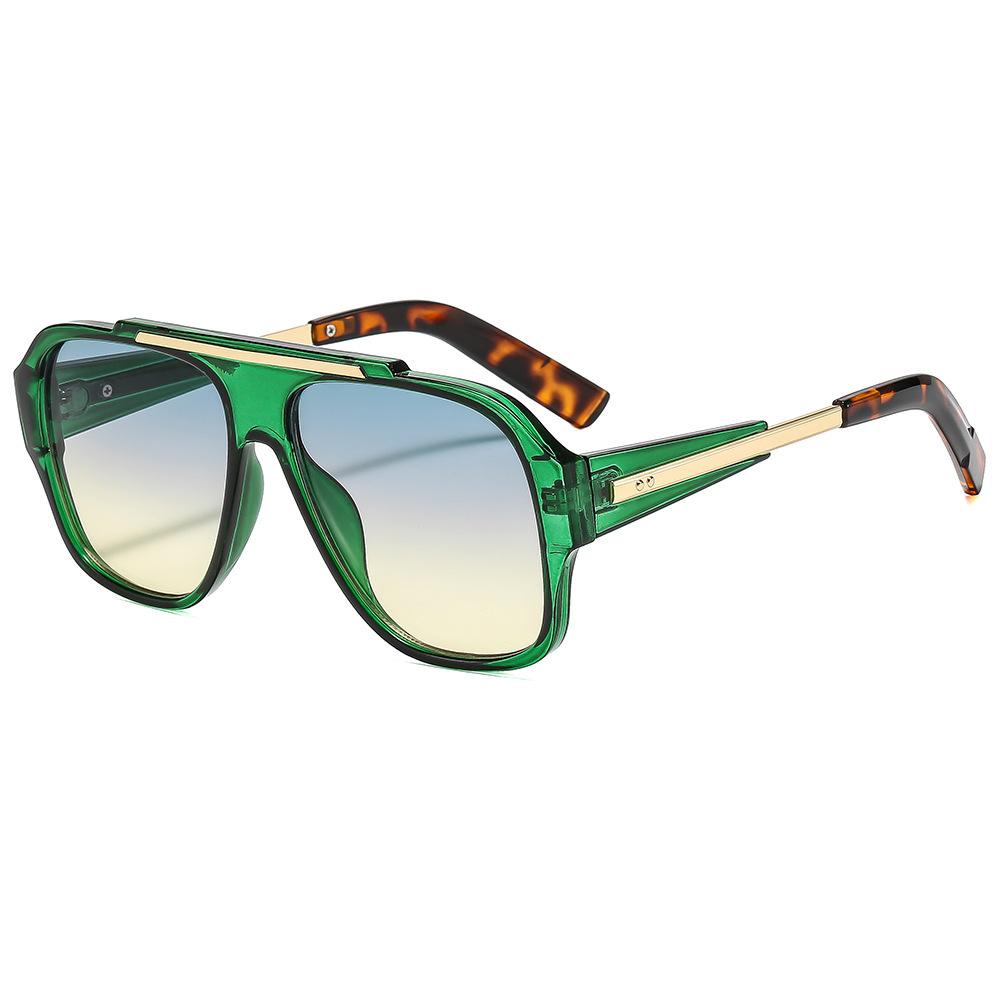  New Fashion Rivets Square Women Sunglasses Shades UV400 Retro Trending Gradient Men Punk Yellow Sun Glasses