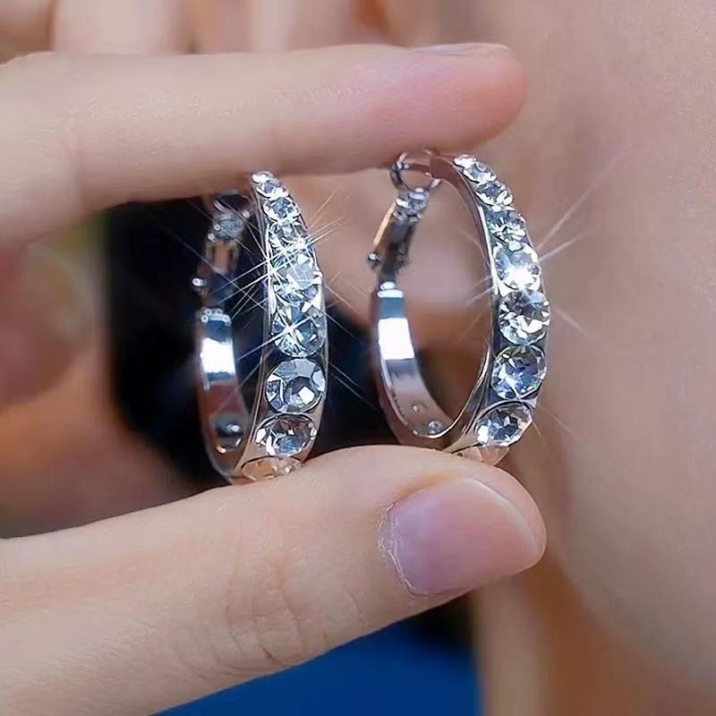 

Coffee super flash rhinestone circle earrings for women, new trendy design retro geometric earrings 925 silver needle серебро белый