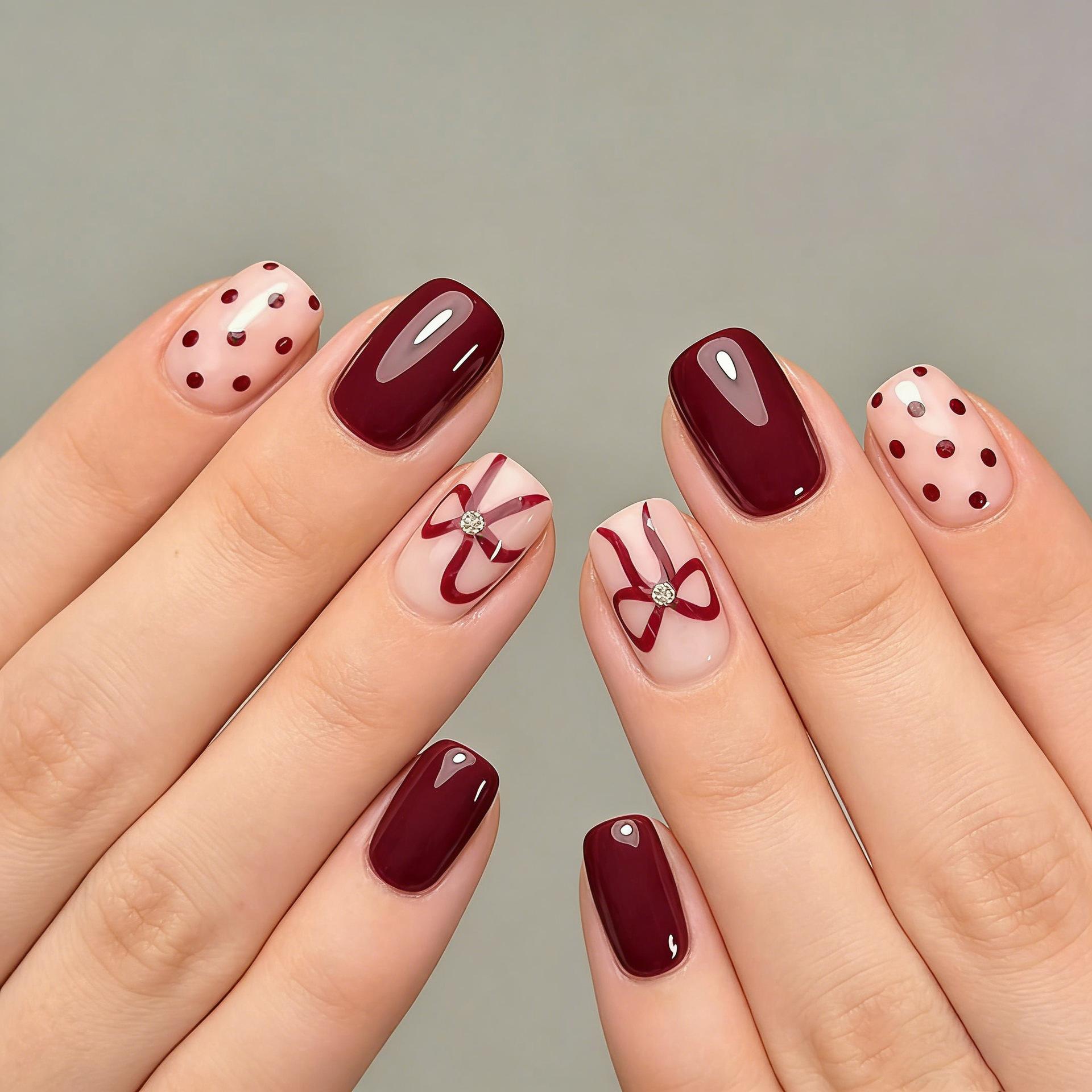 European And American 24-Piece Nail Art, Nail Bow Simple Polka Dot Short Square Wearing Nail Art Free jelly glue + rubbing strips*4pcs