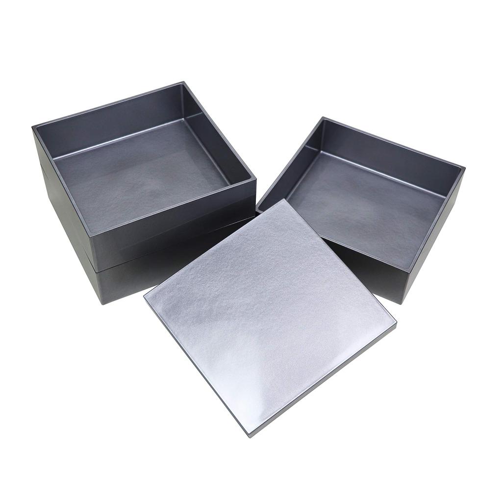 Osaka Choseido Silver Yamanaka with Original Cooler Bag and Bonus Perfect for Sports Days and New Eve Meals 3-Tiered Box, 15cm, Lacquer, Gift, Year's