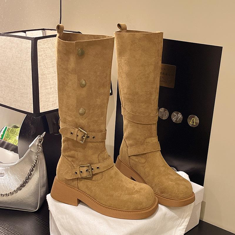 

2025 новые зимние ботинки Мартин из искусственной кожи женские универсальные ботинки до колена в британском стиле на толстой подошве, увеличивающие рост, модные рыцарские ботинки женские 40 верблюд