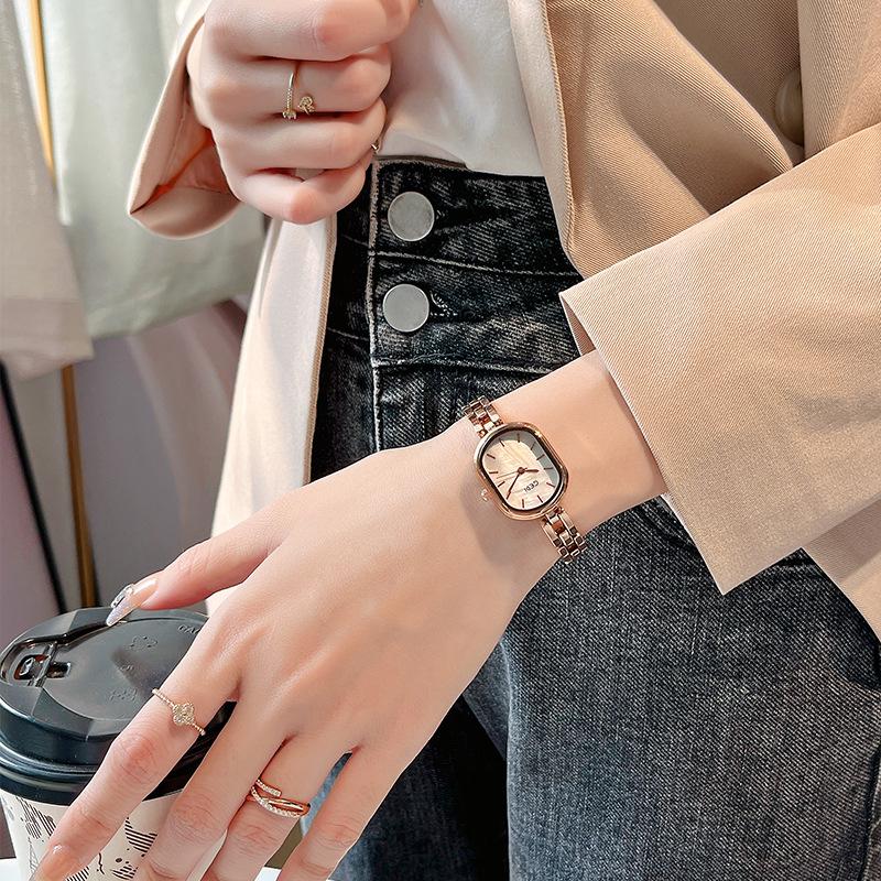 Premium Fritillary Women'S Watch Women'S Niche High Value Alloy Bracelet Watch Small And Delicate Quartz Watch
