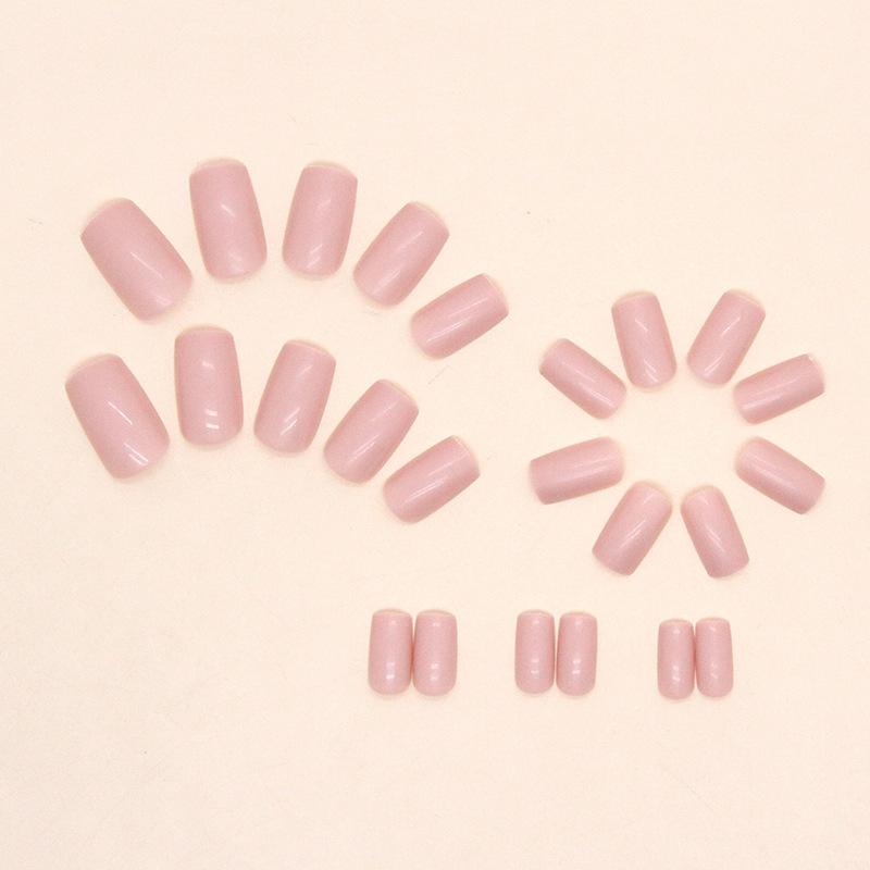 Faux Ongles Brillants Fille Mignonne Ongles Carrés Moyens et Longs Ongles Prêts à Porter 24 Pièces