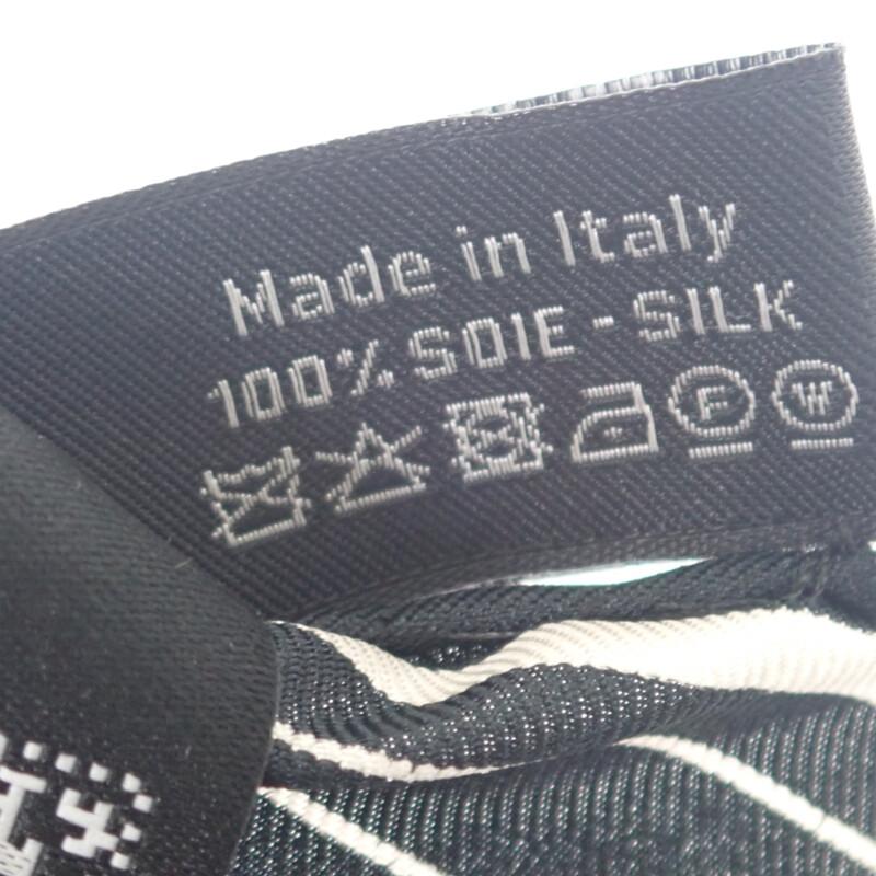 Chanel Eșarfă mătase neagră Femei