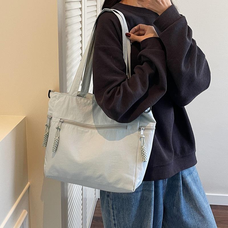 Spring New Foreign Style Niche Large-capacity Bag 2025 Fashionable Simple Women's Trend One-shoulder Messenger Tote Bag