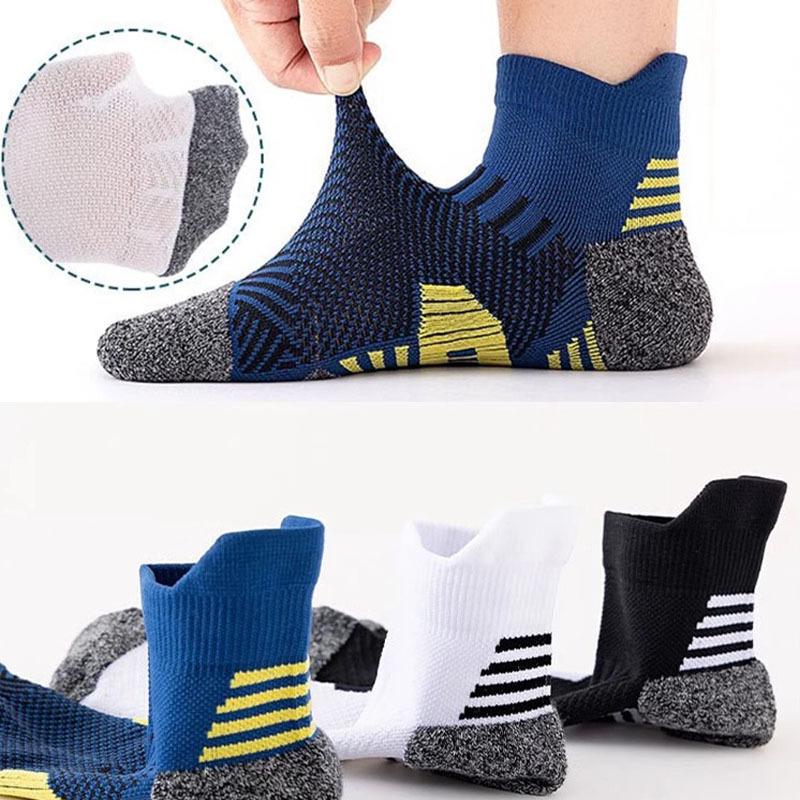 Unisex Professional Sports Socks for Marathon, Hiking, Basketball, and Badminton with Cushioned Bottom.