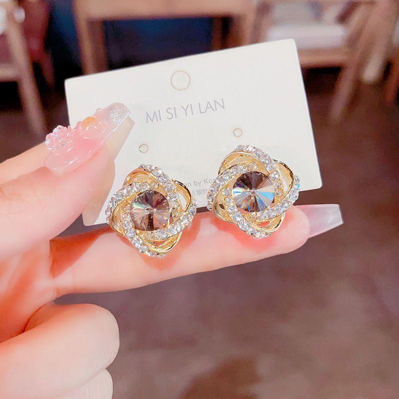Elegant 2023 Gray Rhinestone Stud Earrings: Trendy High-End Fashion Jewelry for Women