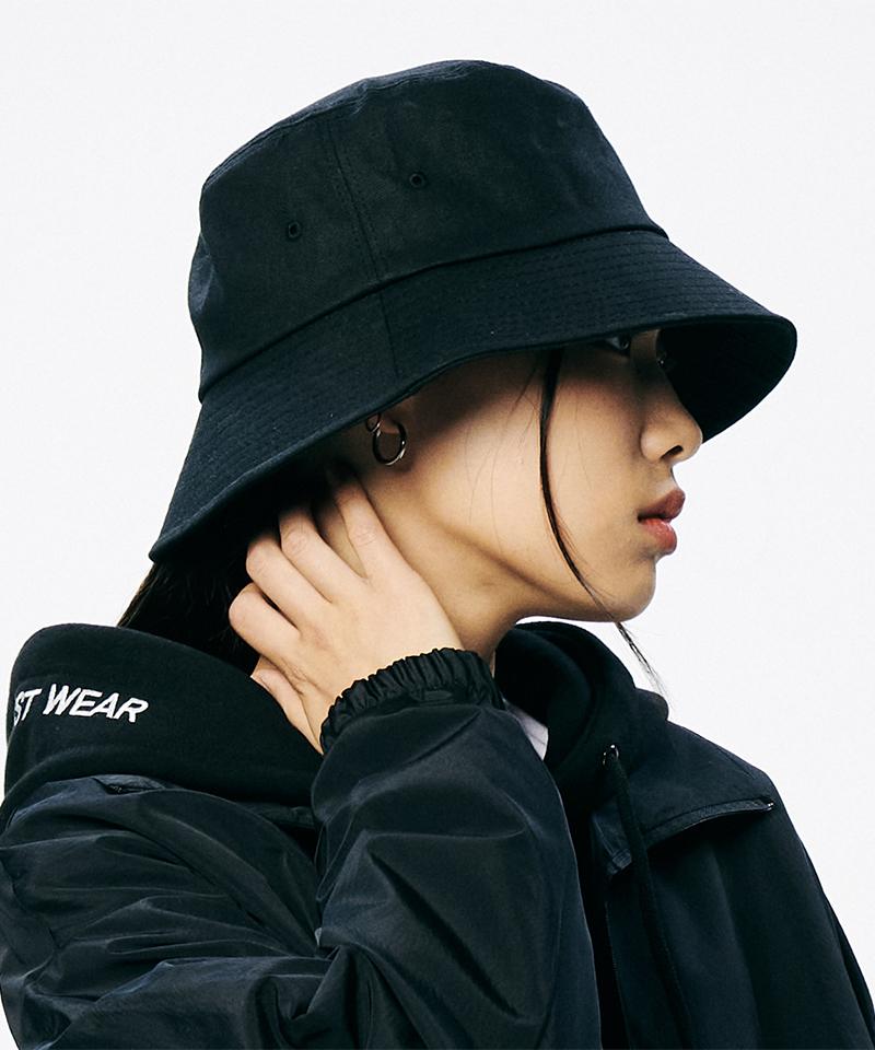 ARTISTWEAR [Atw] Logo Embroidered Bucket Hat