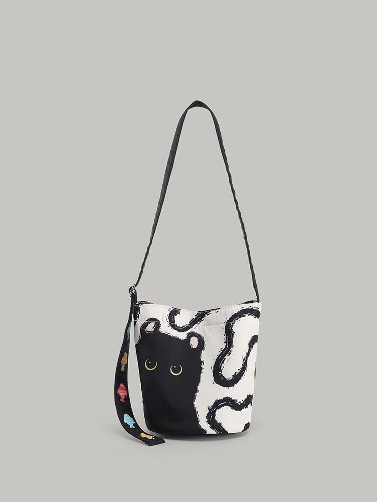

Korean Lazy Wind Canvas Bag Female Cute Cartoon Black Cat Bucket Bag Slack Versatile Shoulder Messenger Bag Tide
