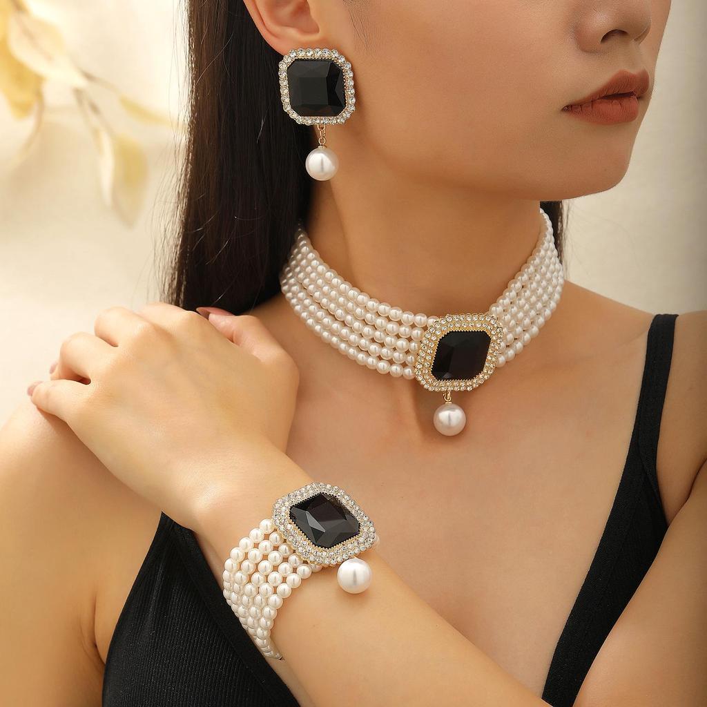 European & American Fashion Multi-Layer Pearl Crystal Jewelry Set: Necklace, Earrings & Bracelet