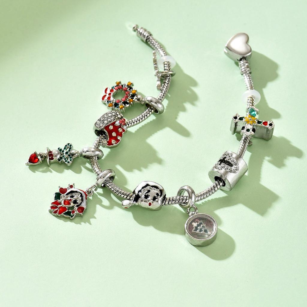 Christmas Holiday Bracelet Set With Cartoon Santa Bells For Unisex Gift Giving