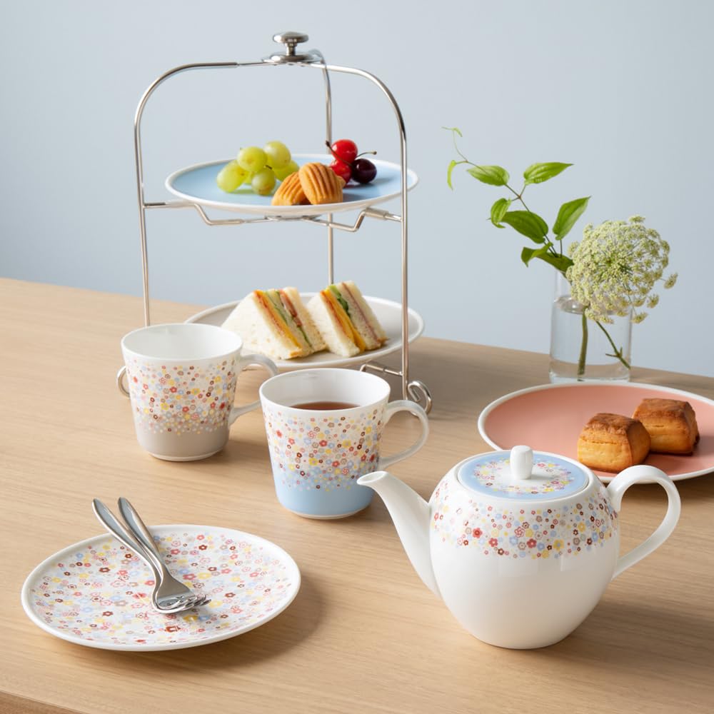 NARUMI Portulaca Mug, 340cc, Gray, Comfortable Matte Texture, Microwave-Safe, Dishwasher-Safe, Gift Boxed, 52447-2923