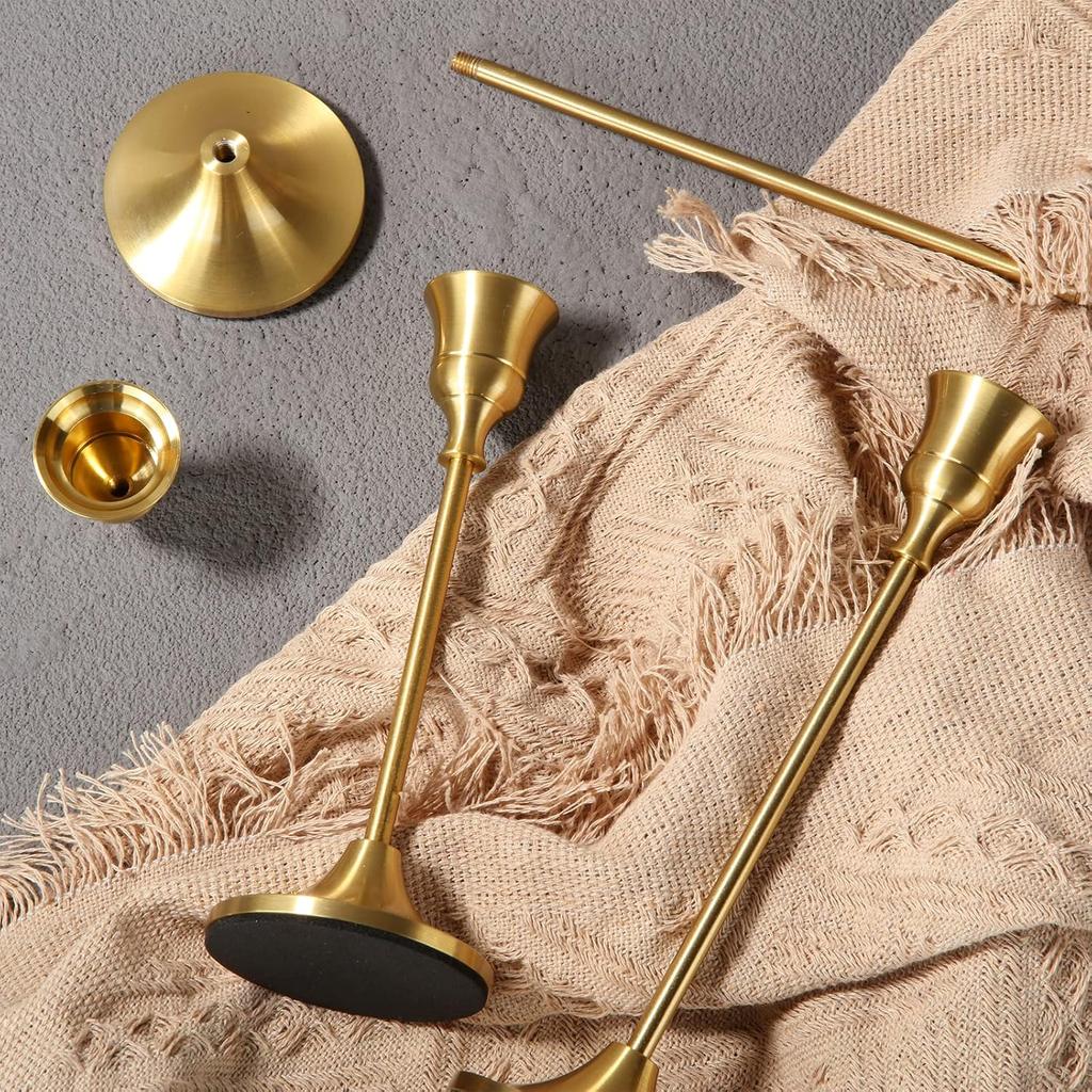 3 ks/sada Kovové svícny evropského stylu Svícen Módní svatební stůl Stojan na svíčku Vynikající svícen Vánoční stůl