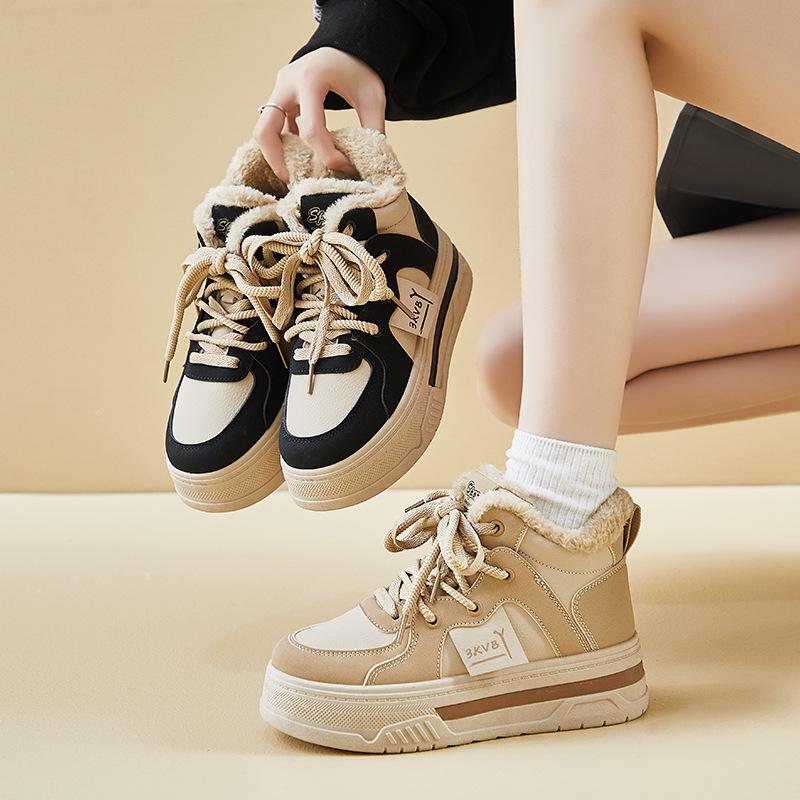 2025 Women's Korean Style Fleece-Lined White Sneakers - Thick-Soled Winter Sports Shoes M019