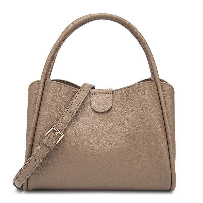 Bags Women'S Large Capacity Retro Style Fashion Versatile One Shoulder Portable Niche Commuter Bag