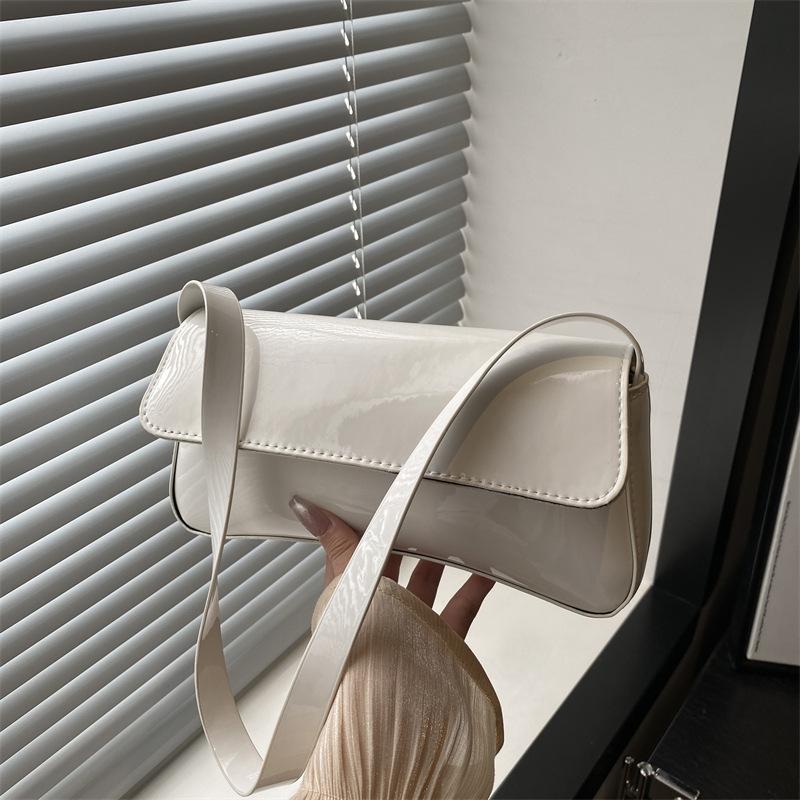 Baguette Underarm Bag 2 Summer New Stylish Simple Commuter Flip Retro Solid Color Shoulder Bag