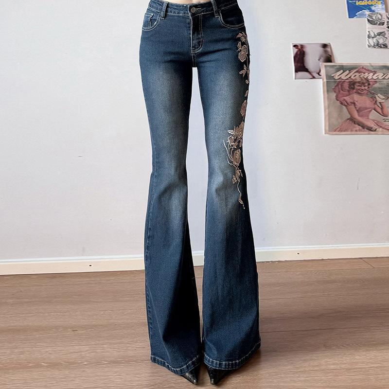 2026 New Women's Embroidered Flared Jeans, Low Waist Vintage Denim Pants with Rose Embroidery and Pocket Design for Autumn Winter