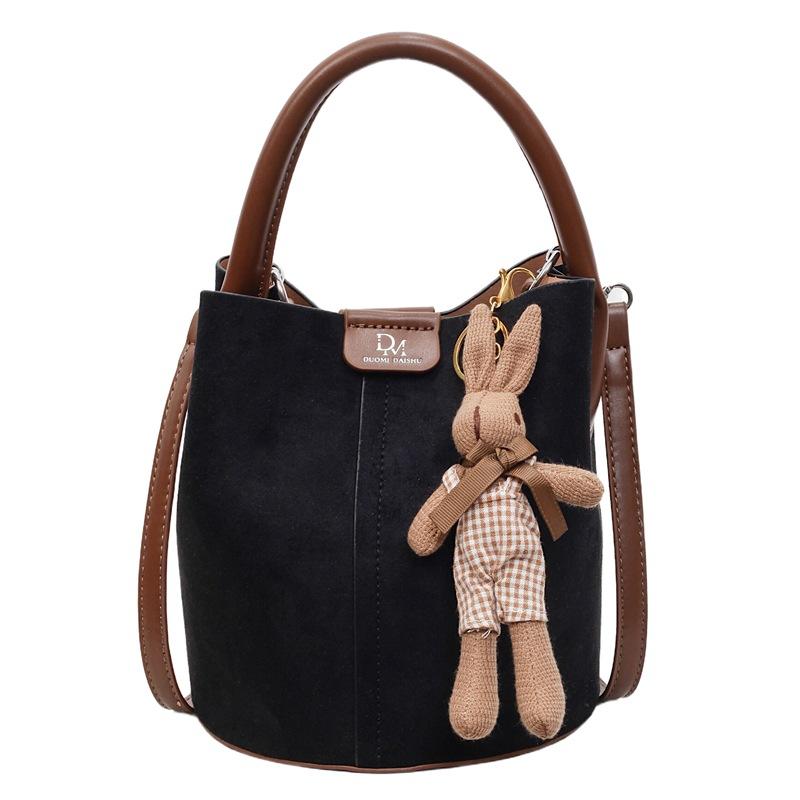 Premium Retro Small Bag Women's New Versatile Messenger Bag Fashionable Portable Bucket Bag