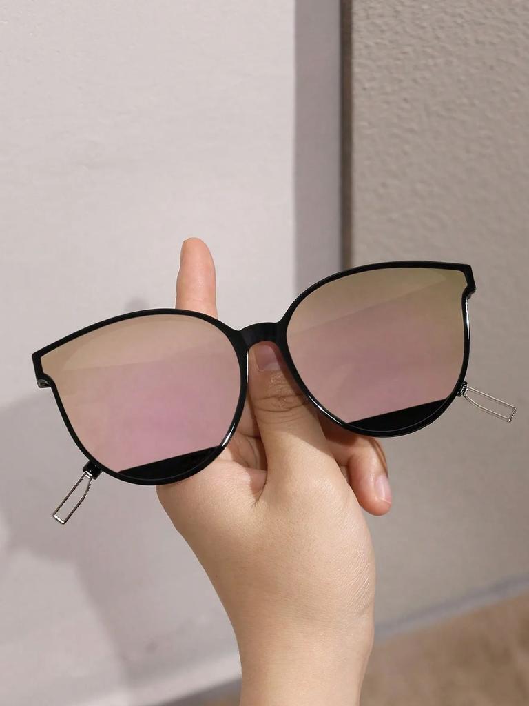 1PC Punk Fashion Cat Eye Plastic Oversized Frame Women Pink Sunglasses For Men Daily Life Shades Eyewear Accessories.