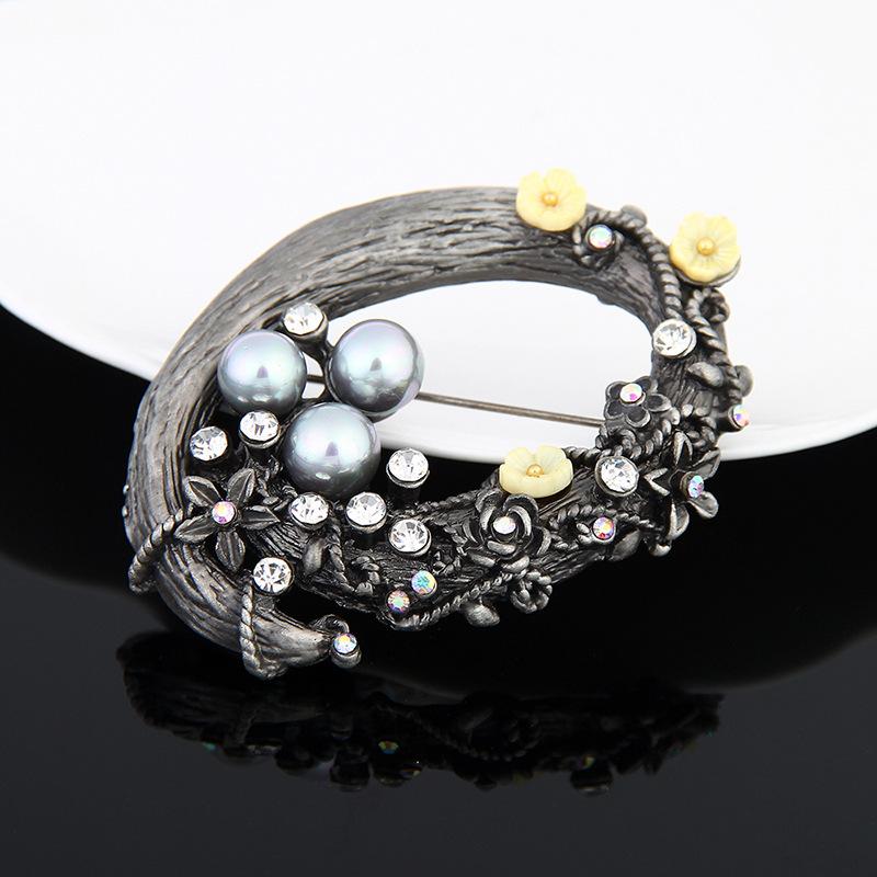 Hot Brooch Premium Light Luxury Clothing Accessories Clothing Pins Jewelry Pearl Brooch Camellia Brooch