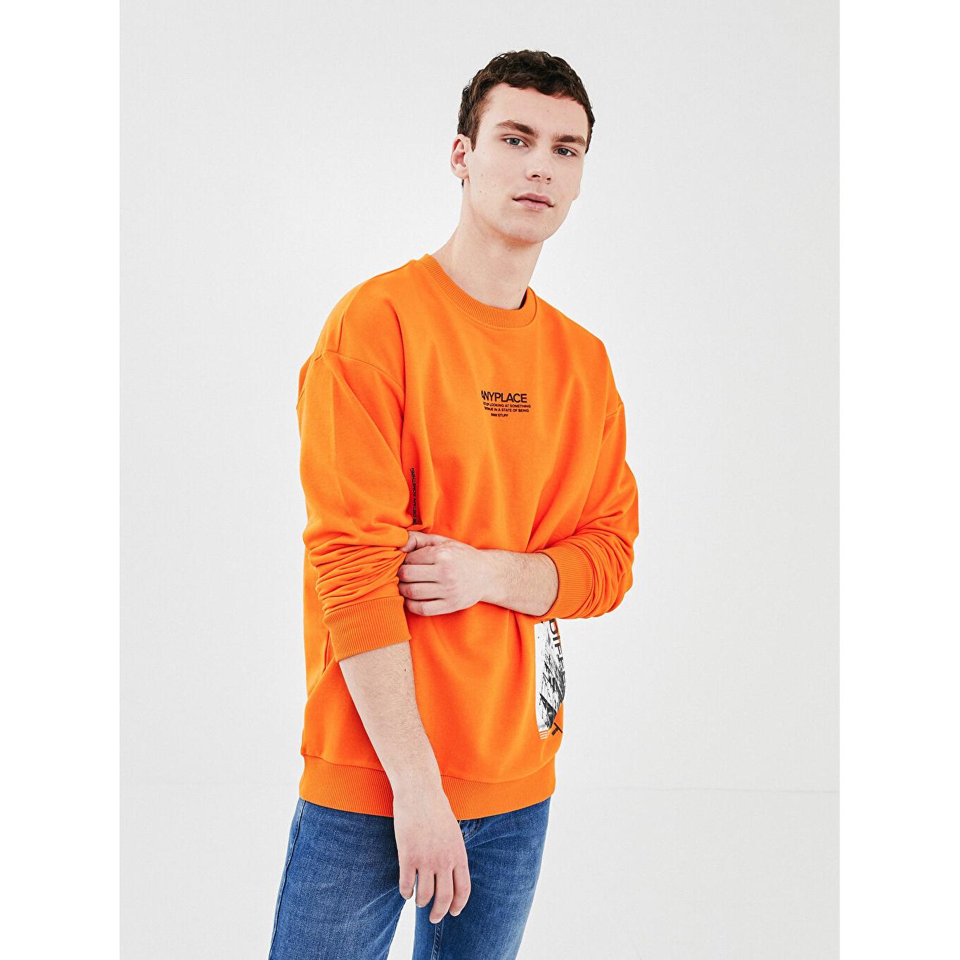 

LCW CASUAL Плотный мужской свитшот с круглым вырезом и длинным рукавом с принтом, оранжевый S1HF05Z8-T3K