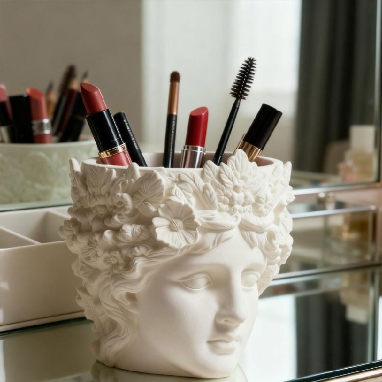 Detailed Silicone Wreath Face Mold For Making Decorative Planter Resin Jewelry Dishes And Artistic Cement Creations