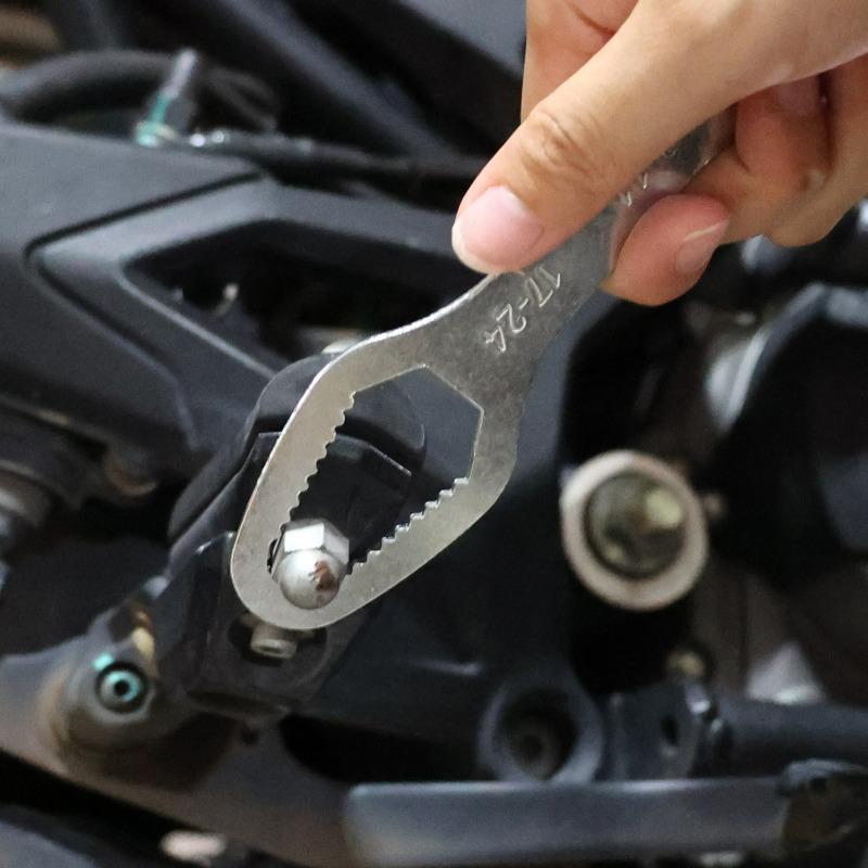 Self-tightening Adjustable Glasses Wrench 8-24mm Universal Multi-functional Double-ended Plum Spanner Hand Tool for Auto Repair