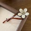 Elegant Flower Hairpin for Women Girl Simple Solid Plastic One Word Twist Clip Hairpin Shark Clip Headwear Hair Style Accessorie