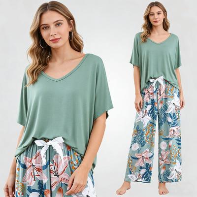 Zomerse Bloemenpyjamasets V-hals T-shirts Top met Bloemen Wijde Pijpen Broeken Dames Losse Pasvorm Huispakken Mode Streetwear