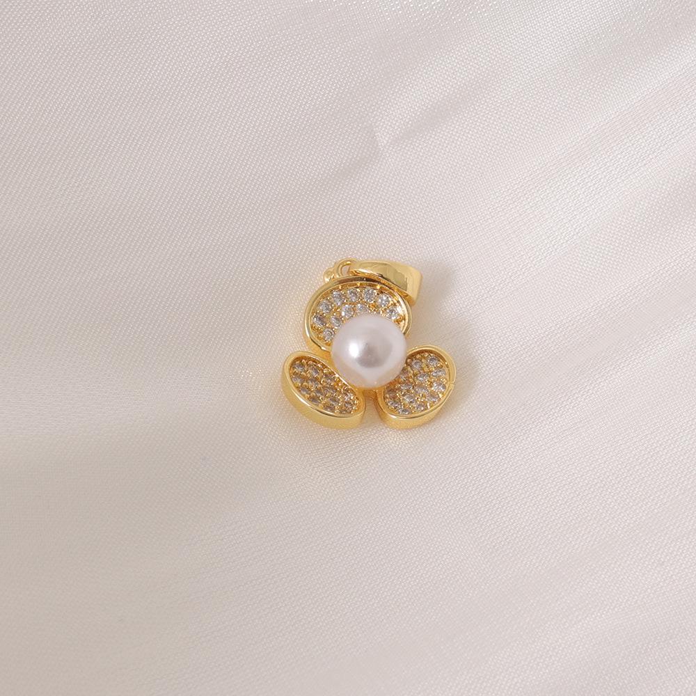 Pearl Rhinestone Flower Pendant Necklace - Elegant Women's Jewelry Accessory