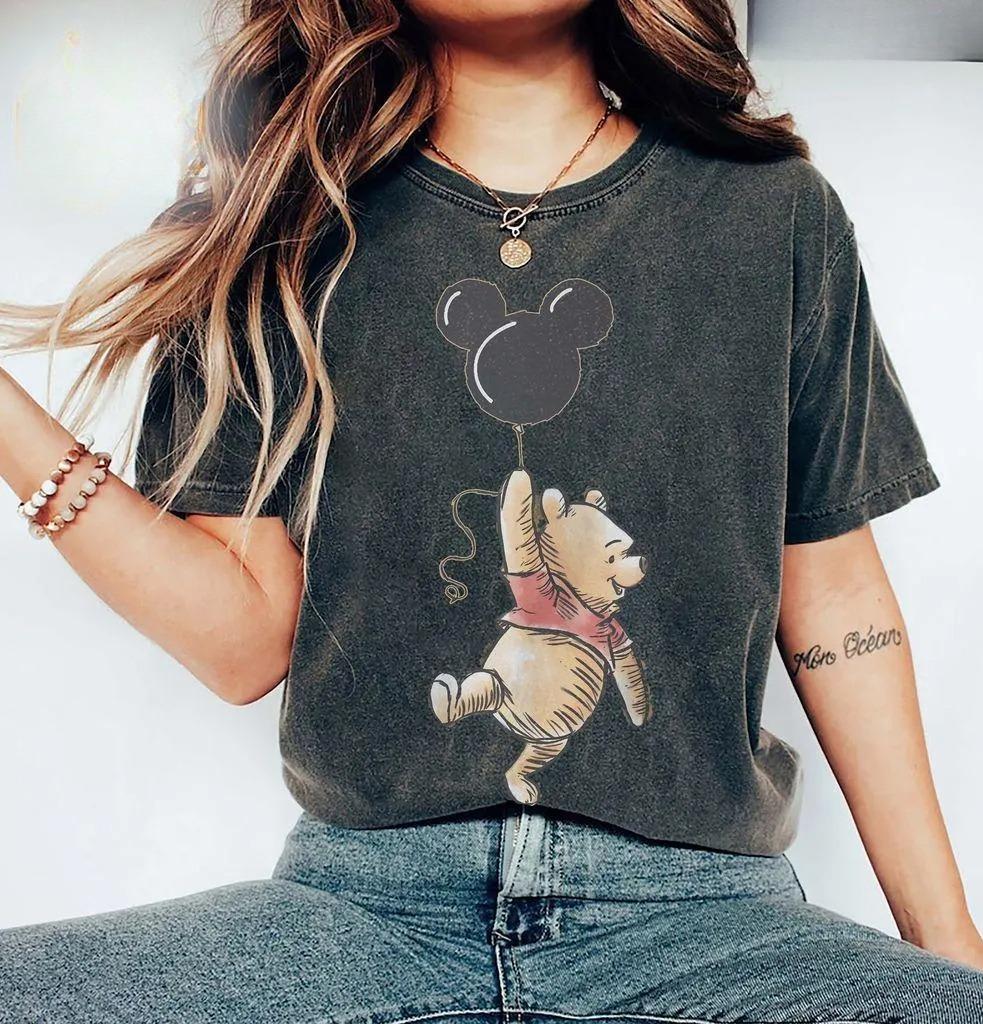2026 Bär Winnie T-Shirt Polyesterstoff Herren und Damen Lässig trendige Streetwear Über die Schulter fallend lockere kurze Ärmel