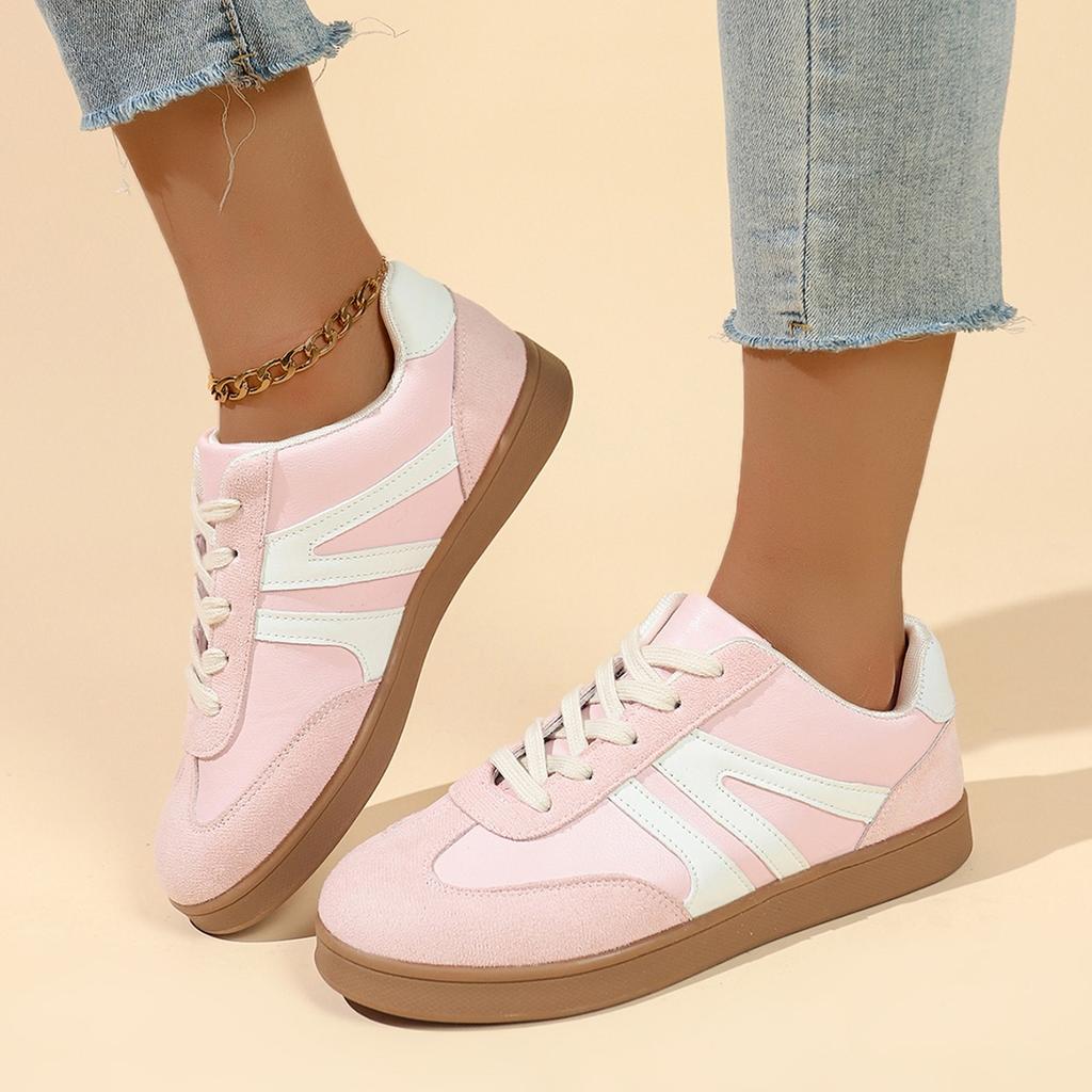 Fashion Women Sneakers 2025 Spring New Luxury Flat Loafers Comfortable Slip on Soft Female Sneakers Lightweight Outdoor Shoes for Women