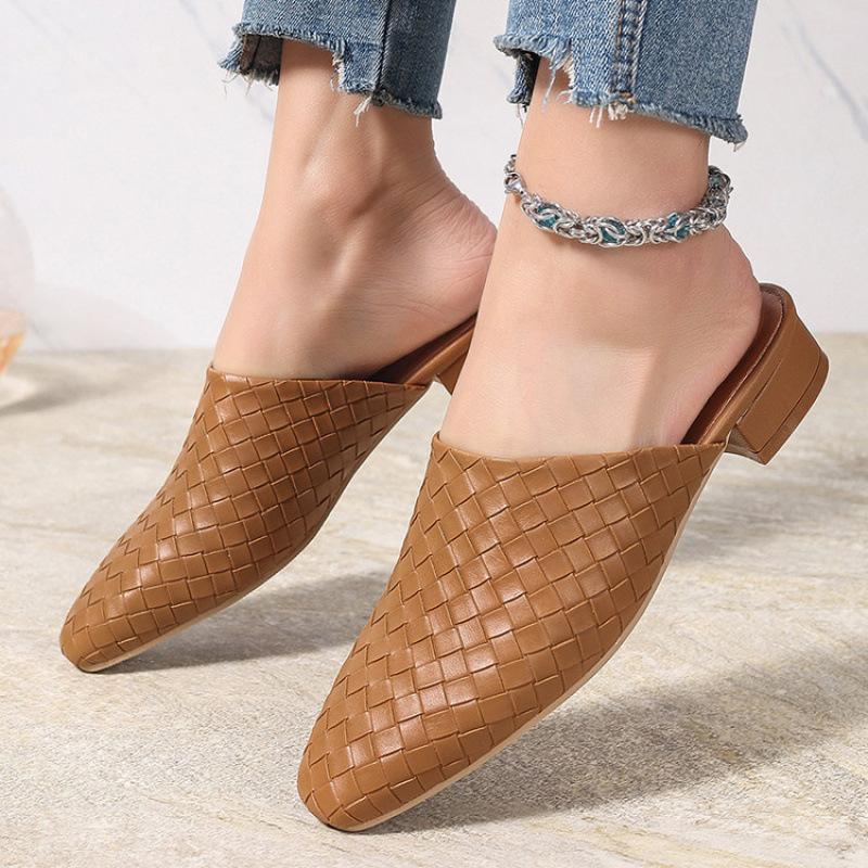 Summer women's bag head slippers flat bottom European and American large size shoes cool slippers new sandals non-slip flat slippers